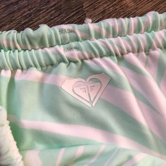 Reversible Roxy bikini - Picture 5 of 5